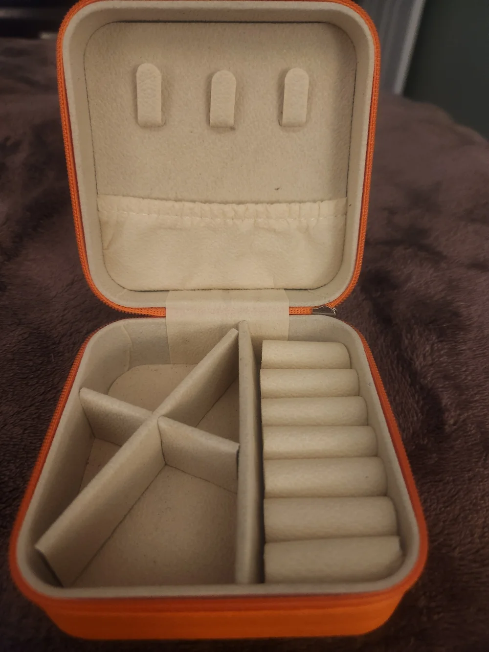 Travel Jewelry Organizer Case with Beige Interior